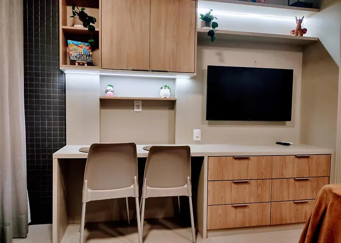 Apartamento Elegante E Confortavel Na Barra Em Salvador
