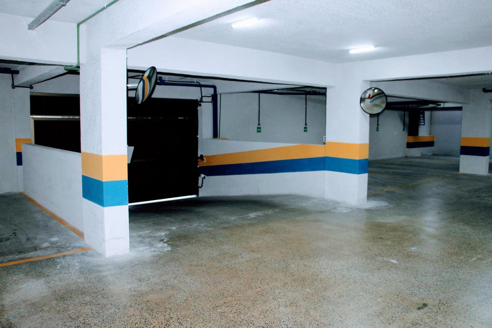 Elegante E Confortavel Na Barra Em Apartamento